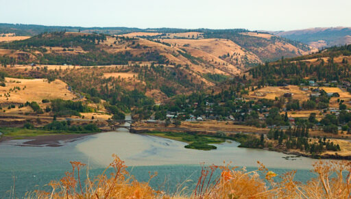 Lyle on the Columbia - Ed O'Rourke